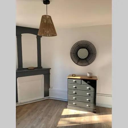 펜션 L'escapade : Maison Centre-ville Avec Cour *