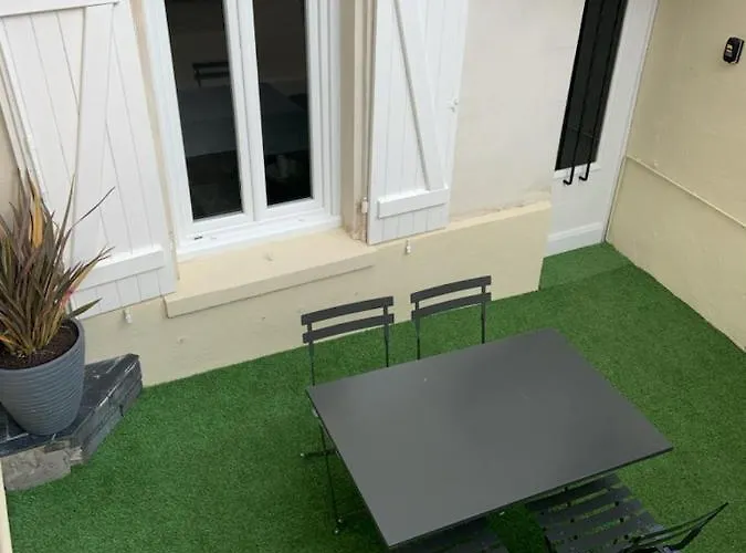 Prázdninový dům L'escapade : Maison Centre-ville Avec Cour Saumur