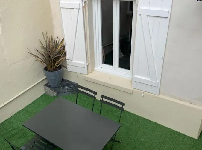 בית נופש L'escapade : Maison Centre-ville Avec Cour